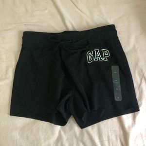 Gap shorts
